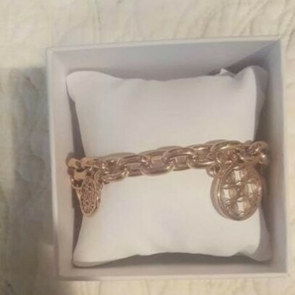 Michael Kors Mk Monogram Disc Charm Link Bracletet - Picture 5 of 6